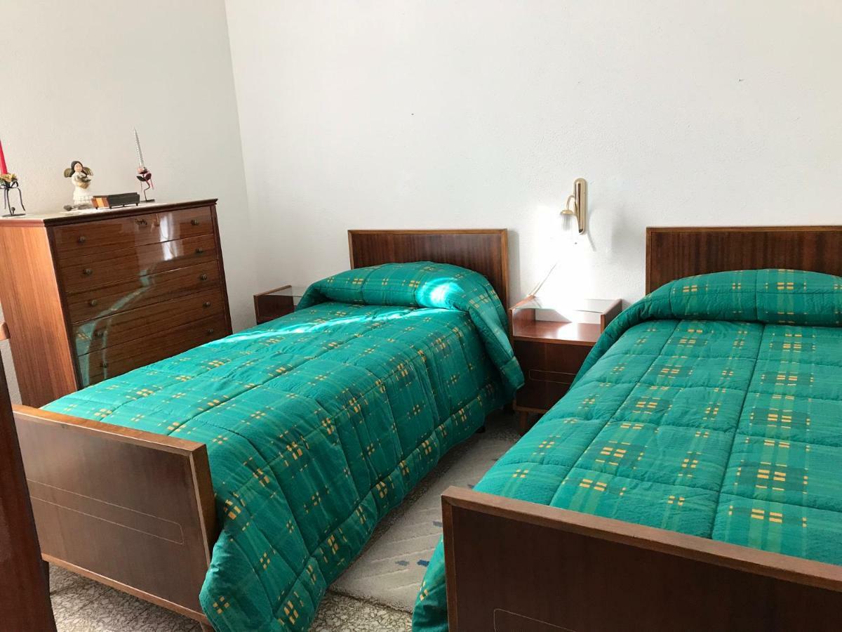 הוילה ברקידה Sardegna Vicino Ad Olbia "La Casa Nel Vicolo" מראה חיצוני תמונה