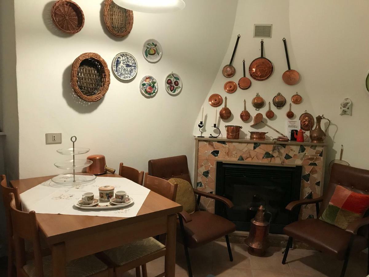 הוילה ברקידה Sardegna Vicino Ad Olbia "La Casa Nel Vicolo" מראה חיצוני תמונה