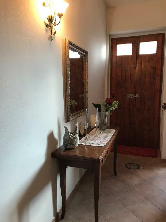 הוילה ברקידה Sardegna Vicino Ad Olbia "La Casa Nel Vicolo" מראה חיצוני תמונה